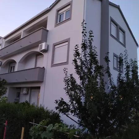 Ravkin Apartman