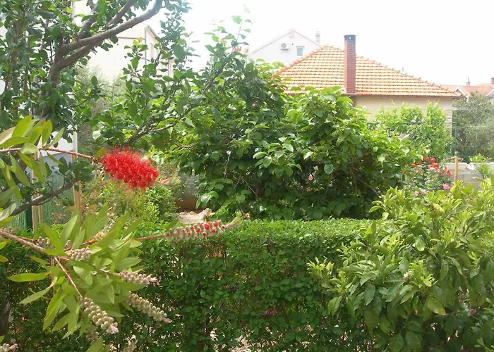 アパート Ravkin ザダル