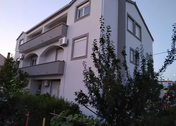 Ravkin Apartment