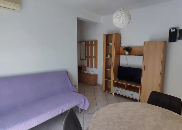 Ravkin Apartment