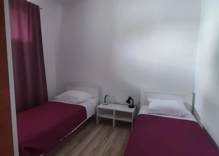 Ravkin アパート *