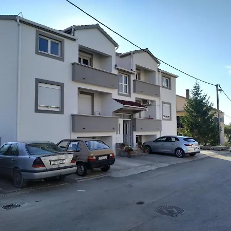 Ravkin Apartmán Zadar